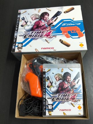 Time Crisis 4 PS3 con G-Con 45