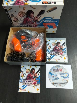 Time Crisis 4 PS3 con G-Con 45
