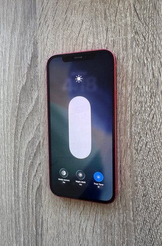 iPhone 12 Rojo