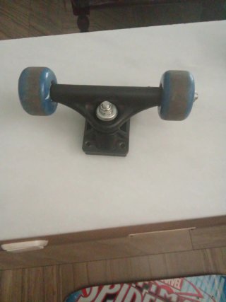 Tabla Skate Spiderman con Trucks