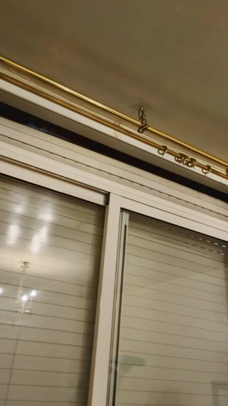 Reparación, instalación, motor: persiana doméstica
