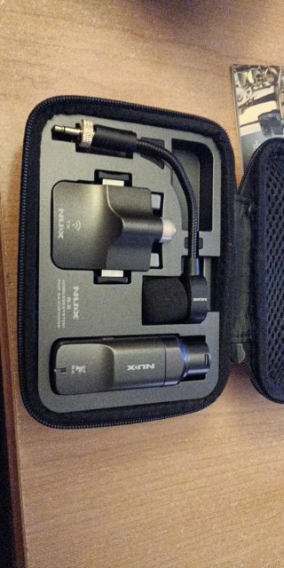 Sistema Inalámbrico NUX B-6 para Saxofón