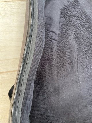 Estuche semirrígido para guitarra acústica