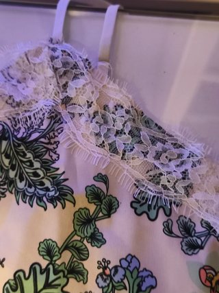 Lencería fina pastel ajustable