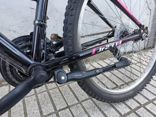Bicicleta 24 pulgadas B-Pro Negra y Rosa.