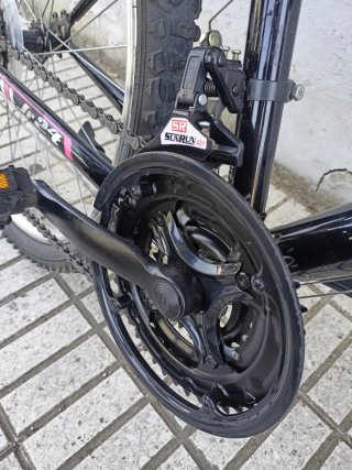 Bicicleta 24 pulgadas B-Pro Negra y Rosa.