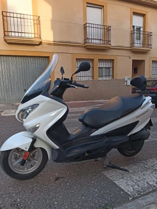 Suzuki Burgman 125 - 2017