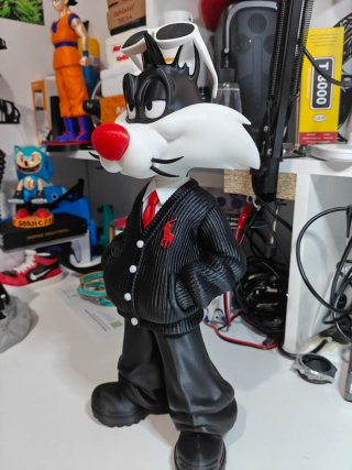 Figura Silvestre Estilo Urbano