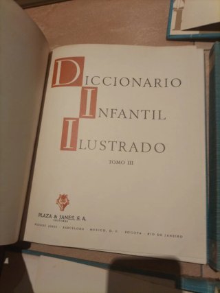 Diccionario infantil ilustrado antiguo