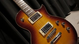ESP LTD EC401VF Guitarra Eléctrica