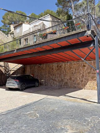 Casa pareada en alquiler en Serra