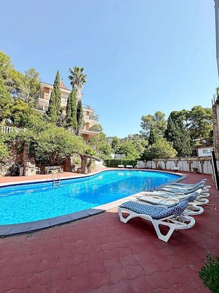 Casa pareada en alquiler en Serra