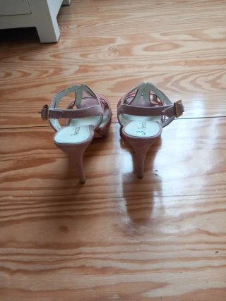 Sandalias Renatta Talla 40