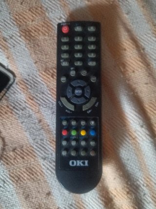 Televisor OKI Negro