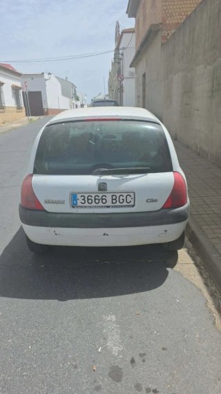 Renault Clio 2002