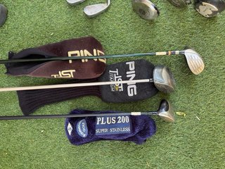 Set Palos de Golf