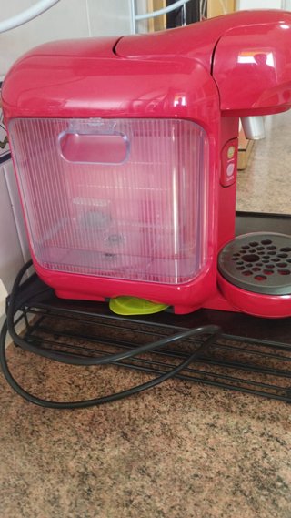 Cafetera Bosch Tassimo Roja