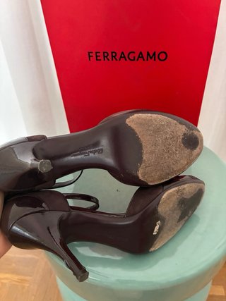 Salvatore Ferragamo Zapatos Salón Tacón
