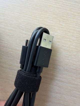 Belkin PowerBank USB-A and Apple Watch