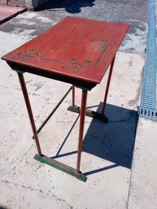 Mesa alta lateral o pedestal para plantas vintage