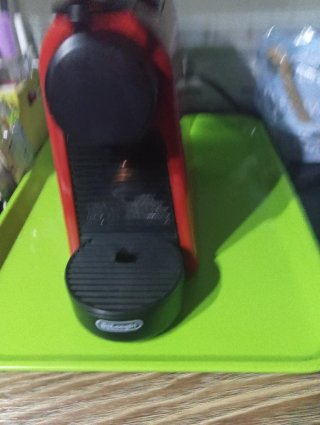 Cafetera Nespresso Krups Roja