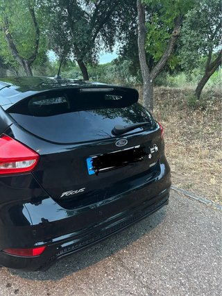 Ford Focus Berlina ST-Line