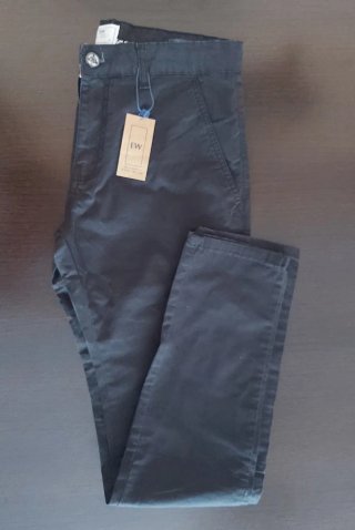 Pantaloni chino neri da uomo, skinny fit