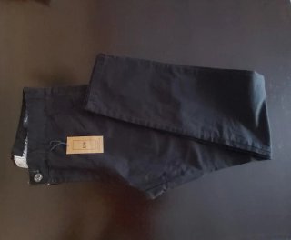 Pantaloni chino neri da uomo, skinny fit