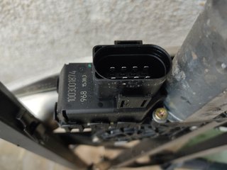 145332 ELEVALUNAS TRASERO DERECHO AUDI A6 BERLINA