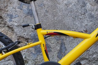 Bicicleta Infantil Decathlon MTB Amarilla