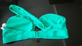 Top Bikini Asimétrico Kiabi Talla M Verde