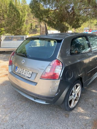 Fiat  Fiat stilo. 1.9 2005