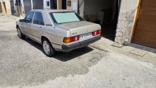 Mercedes-Benz 190 1986