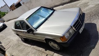 Mercedes-Benz 190 1986