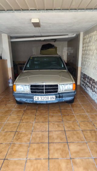 Mercedes-Benz 190 1986