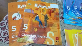Libros 5 primaria. Buen estado.