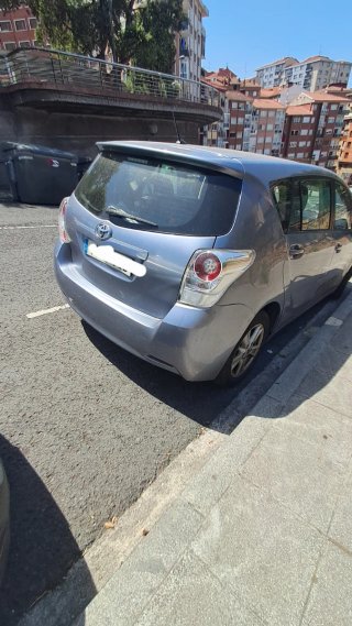 Toyota Verso 2010