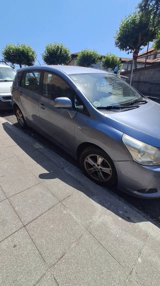 Toyota Verso 2010
