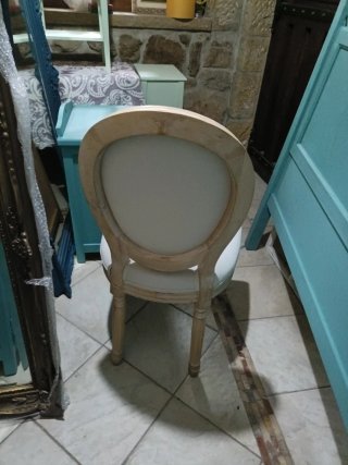 Sillas de comedor estilo Luis XVI
