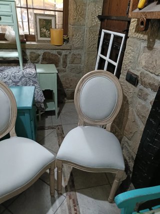 Sillas de comedor estilo Luis XVI