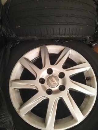 Vendo 4 llantas Seat Exeo Originales