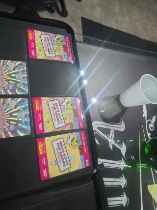 Doppioni Hello Kitty 74 card diverse