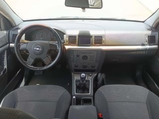 Opel Vectra 2004
