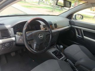 Opel Vectra 2004
