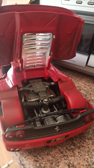 Maqueta Ferrari Clásica Roja