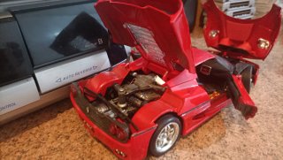 Maqueta Ferrari Clásica Roja