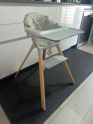Trona Stokke Clikk + cojín