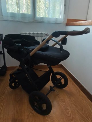 Carro bebé 4 en 1 Kinderkraft negro/dorado