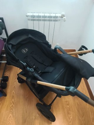Carro bebé 4 en 1 Kinderkraft negro/dorado