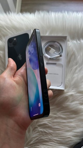 iPhone 13 128GB 86% Batería